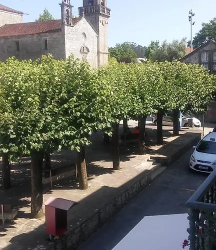 A Fontina Πανσιόν Cuntis